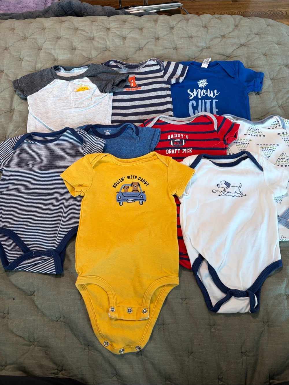 Bundle of baby short sleeve onesies - 3-6/6 months